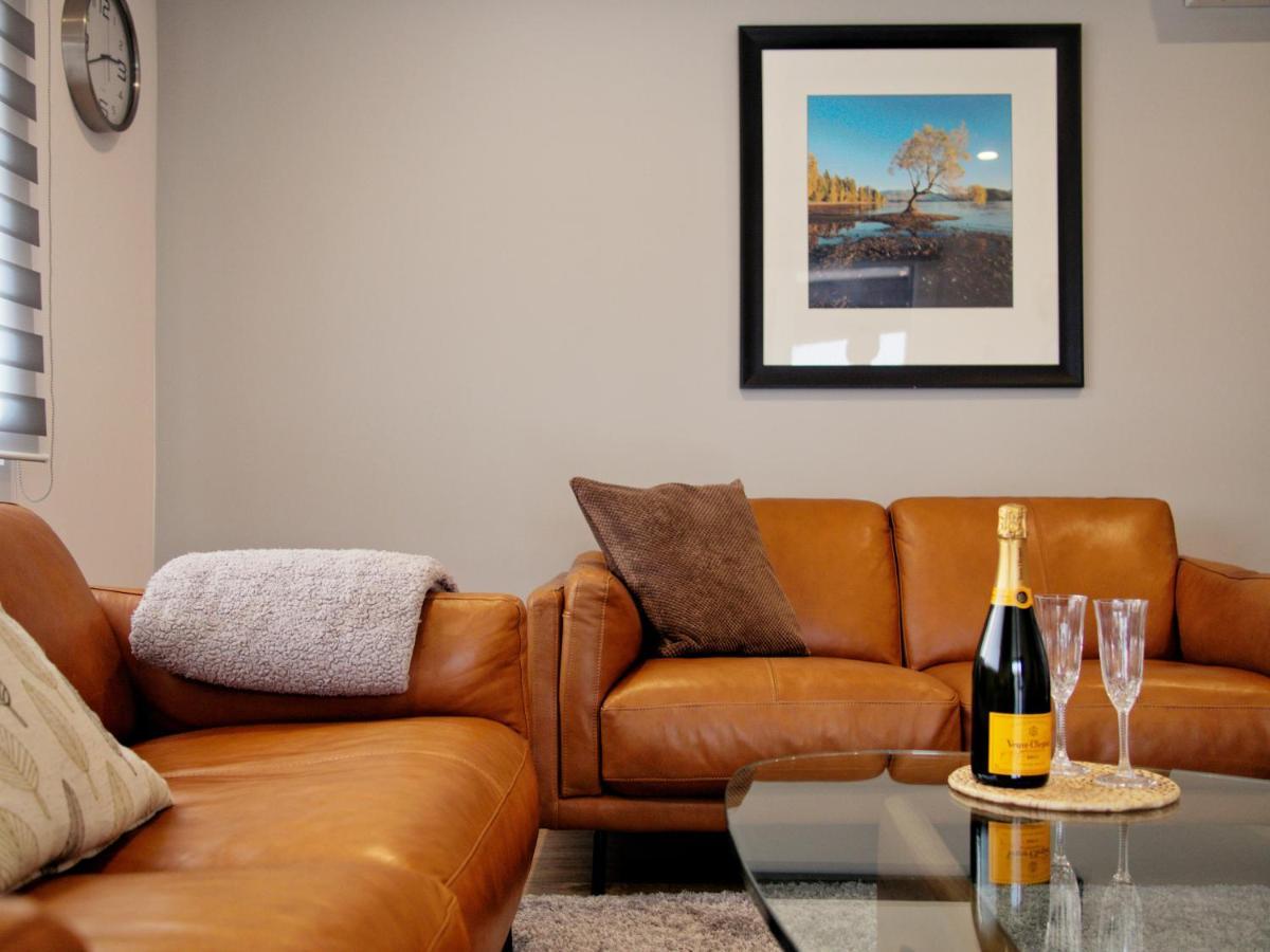 Aspiring Apartment Wanaka Buitenkant foto